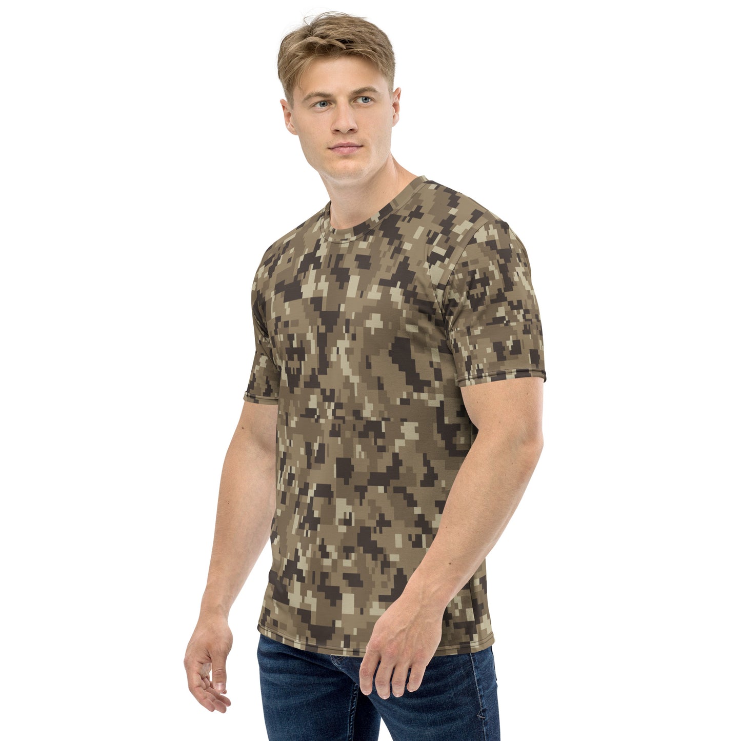 Men's camouflage print t-shirt