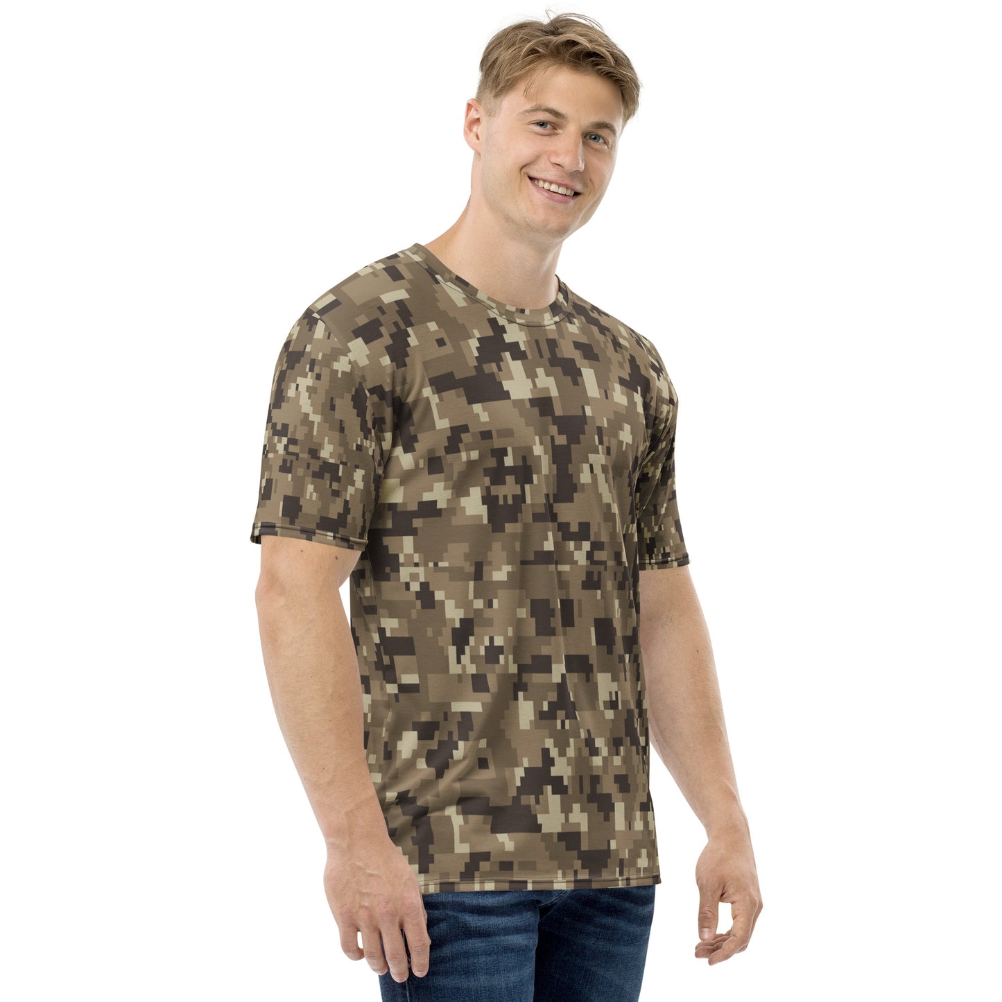 Men's camouflage print t-shirt
